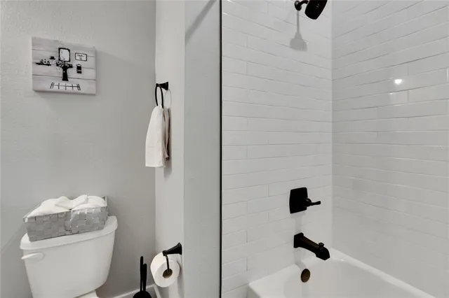 $2,700 | 3002 East 38th Avenue, Tampa, FL 33610