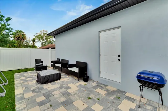 $2,700 | 3002 East 38th Avenue, Tampa, FL 33610