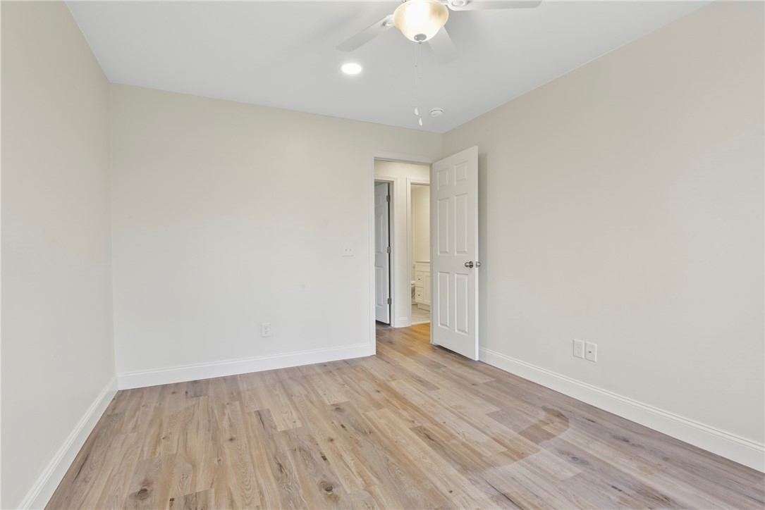 24 Blackburn Street Warwick, RI 02886 - Photo 13 of 25