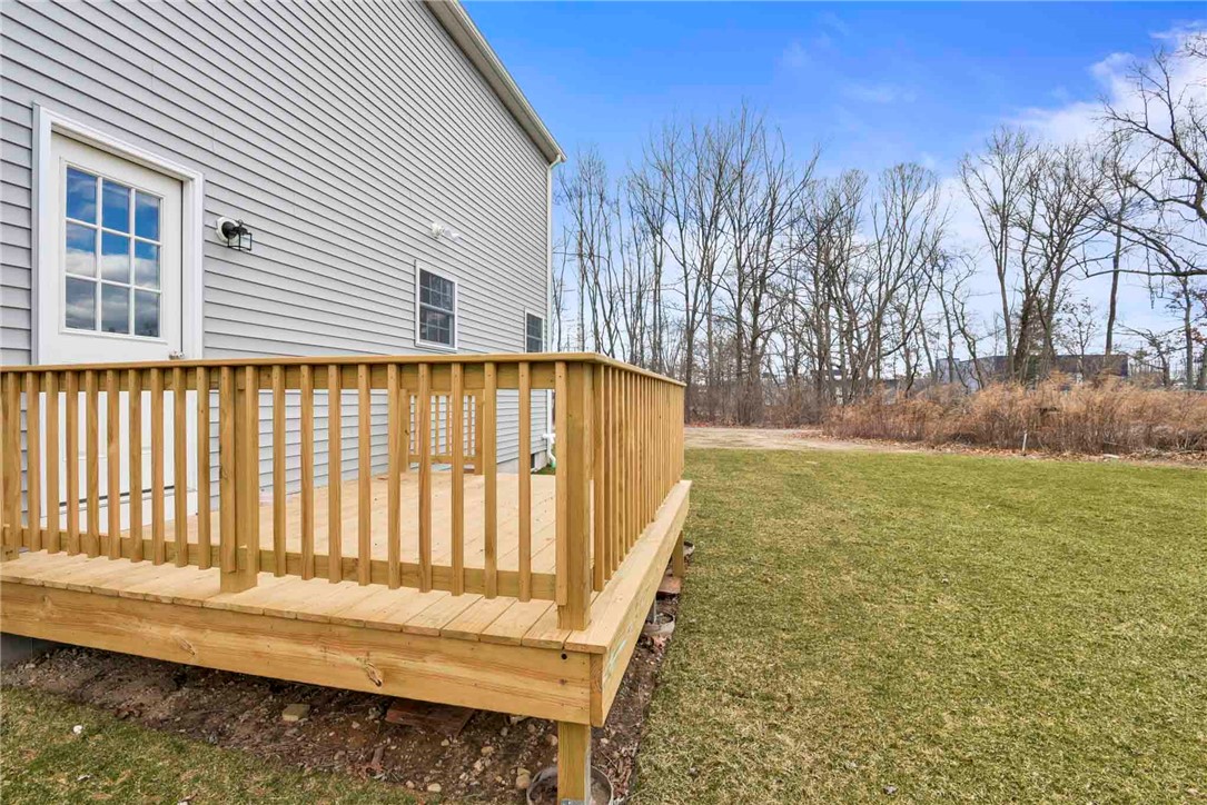 24 Blackburn Street Warwick, RI 02886 - Photo 20 of 25
