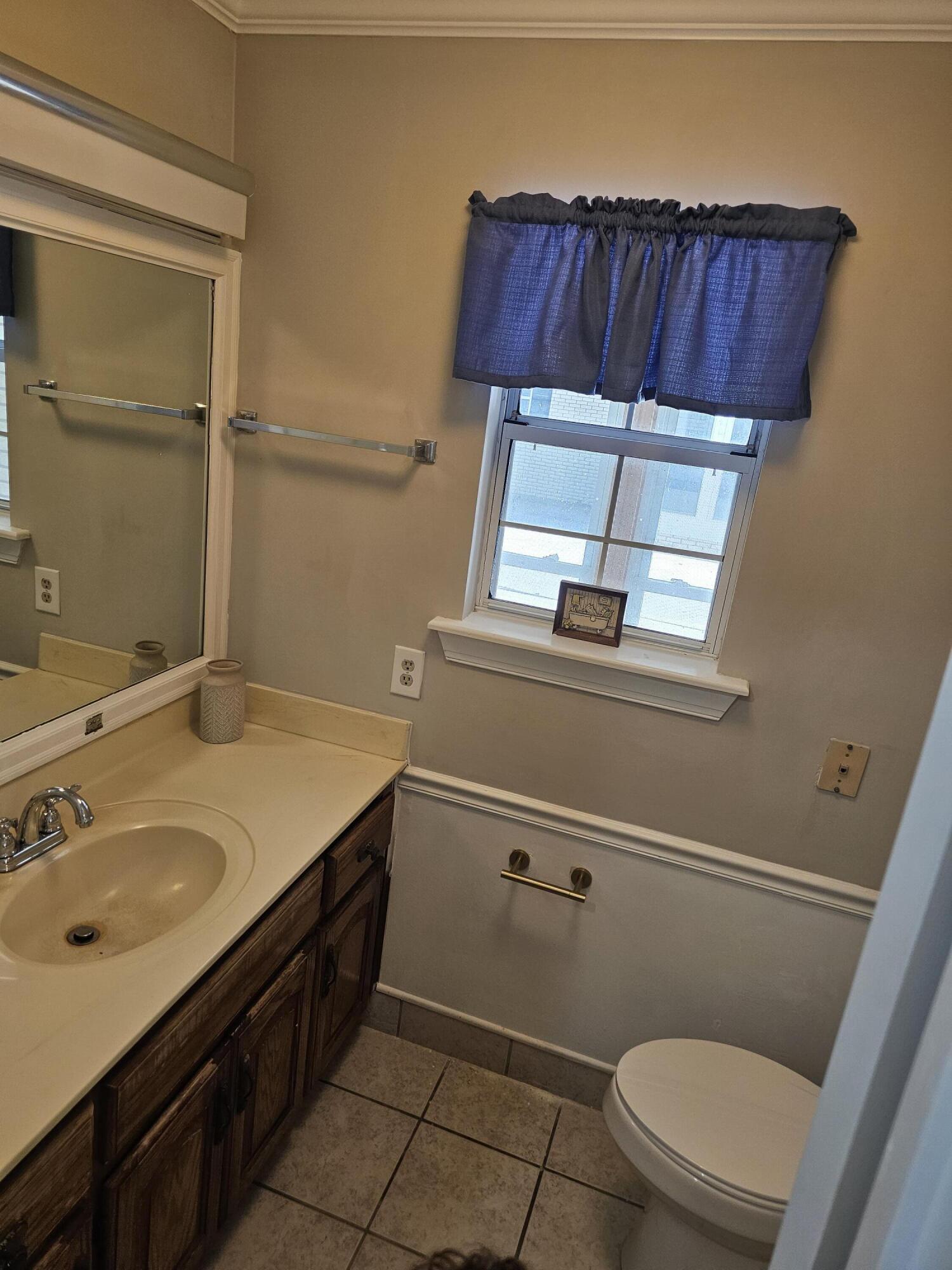 1750 Gregory Lake Road North Augusta, SC 29860 - Photo 45 of 50 Primary suite half bath