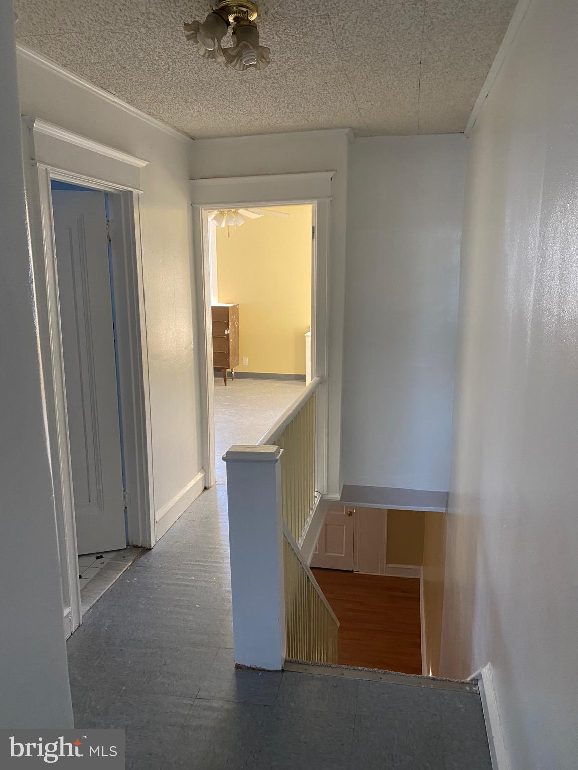 215 Copley Road Upper Darby, PA 19082 - Photo 8 of 18