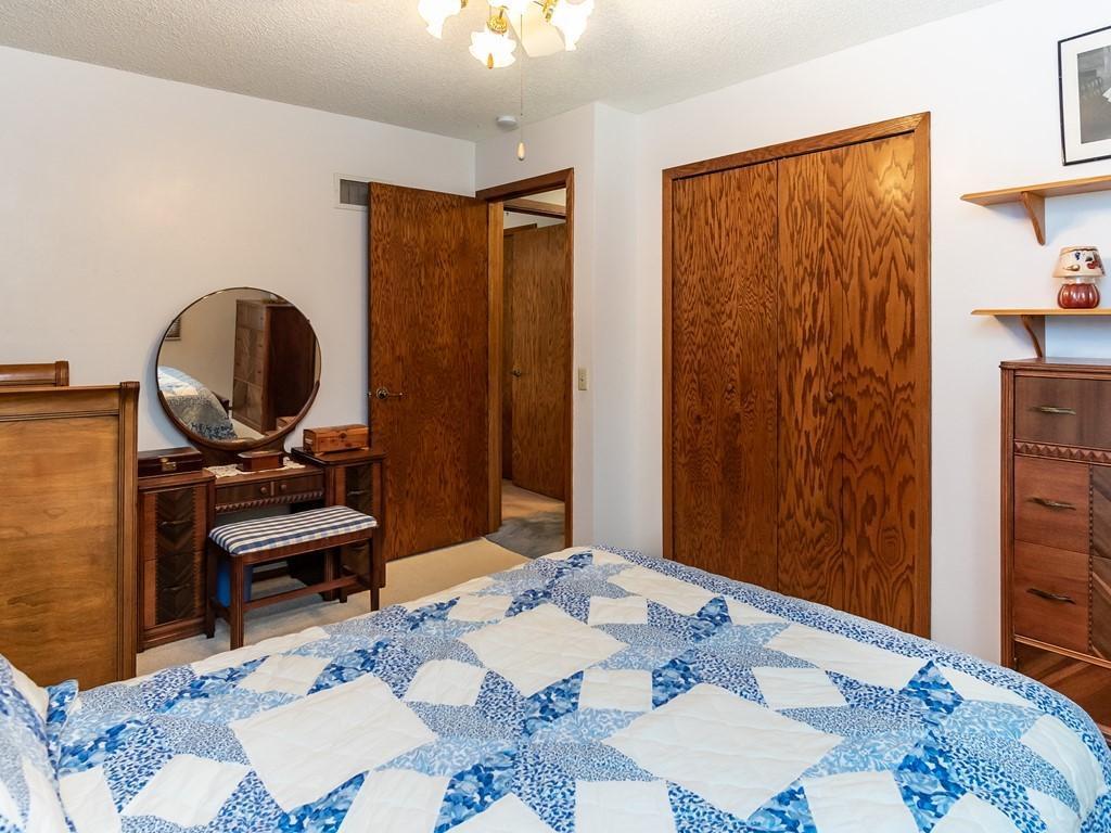 7052 Springhill Circle Eden Prairie, MN 55346 - Photo 24 of 36 Gallery Image 24