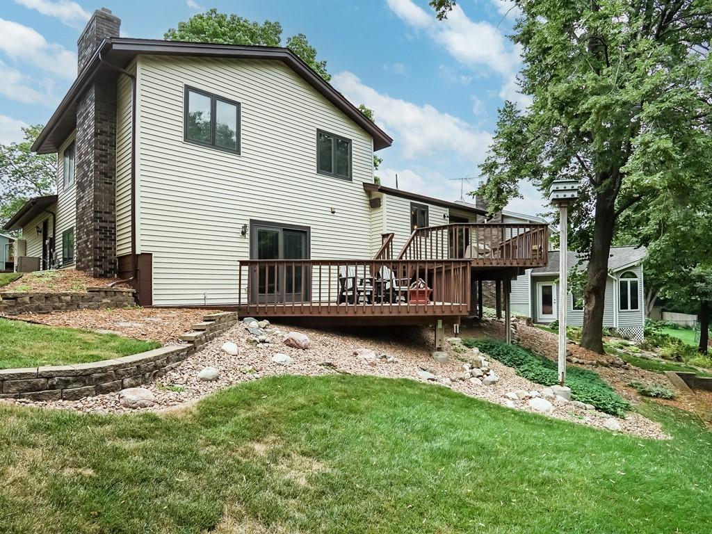 7052 Springhill Circle Eden Prairie, MN 55346 - Photo 5 of 36 Gallery Image 5