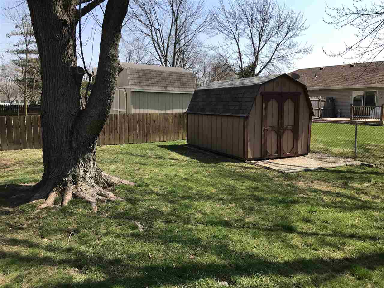 2103 West Bryden Road Muncie, IN 47304 - Photo 10 of 27 Gallery Image 10