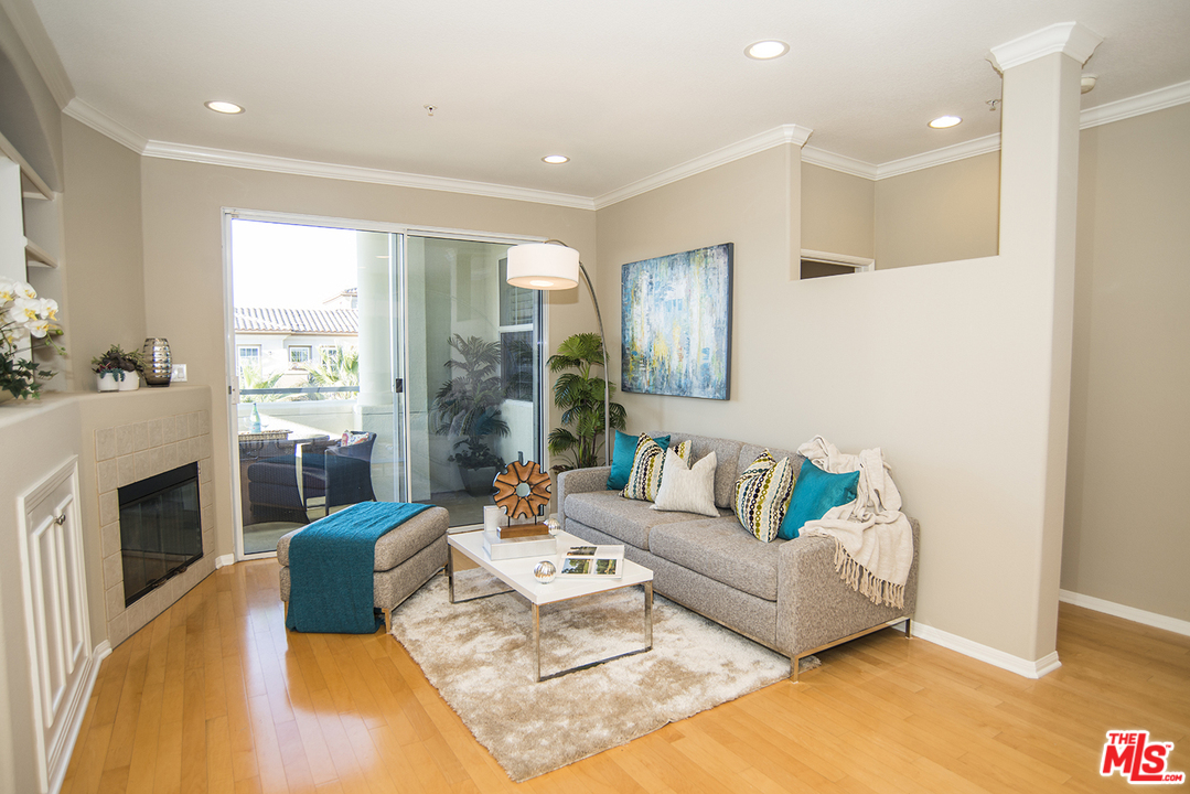 12963 West Runway Road, Unit 421 Playa Vista, CA 90094 - Photo 3 of 38