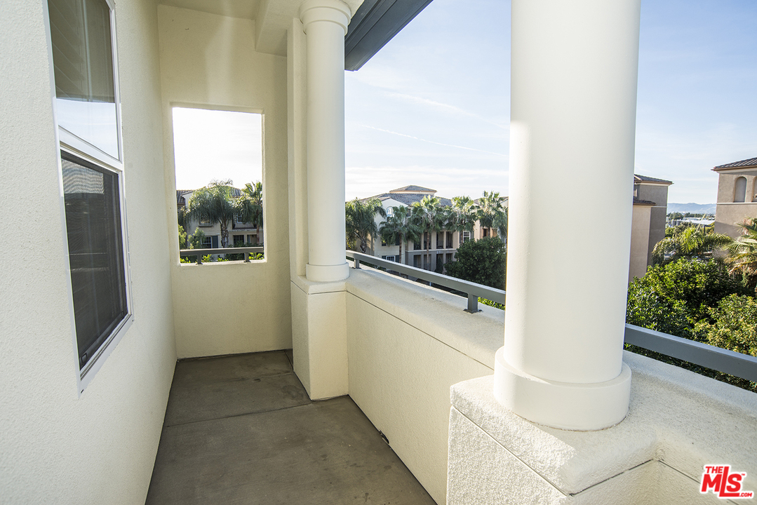 12963 West Runway Road, Unit 421 Playa Vista, CA 90094 - Photo 26 of 38