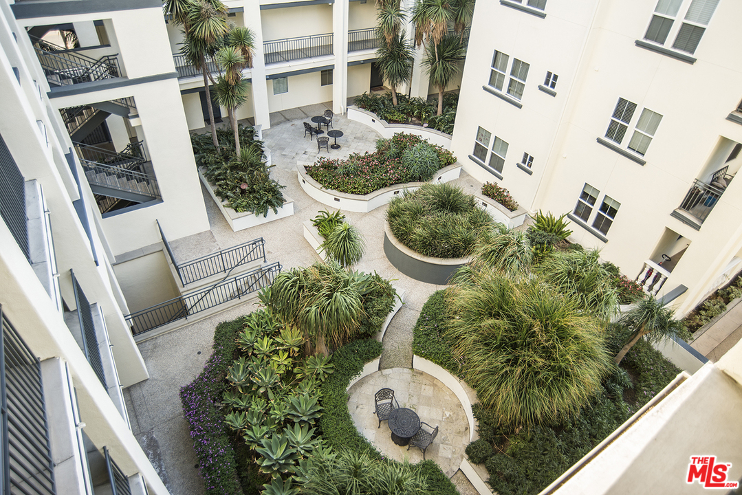 12963 West Runway Road, Unit 421 Playa Vista, CA 90094 - Photo 33 of 38
