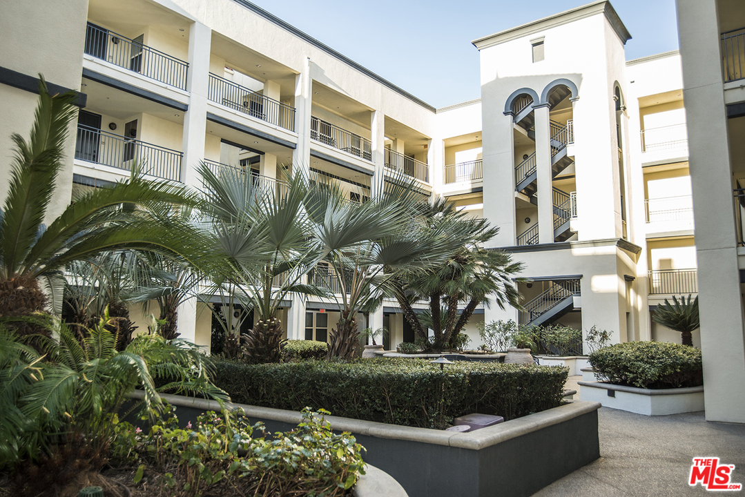 12963 West Runway Road, Unit 421 Playa Vista, CA 90094 - Photo 34 of 38