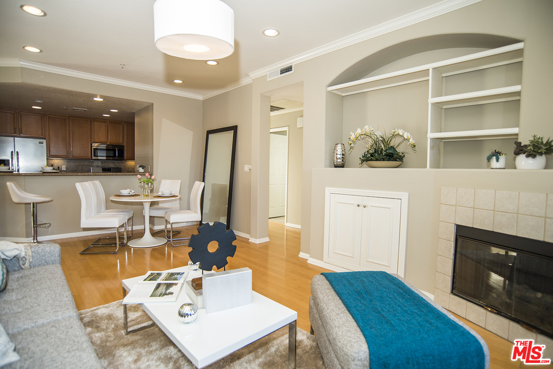 12963 West Runway Road, Unit 421 Playa Vista, CA 90094 - Photo 6 of 38