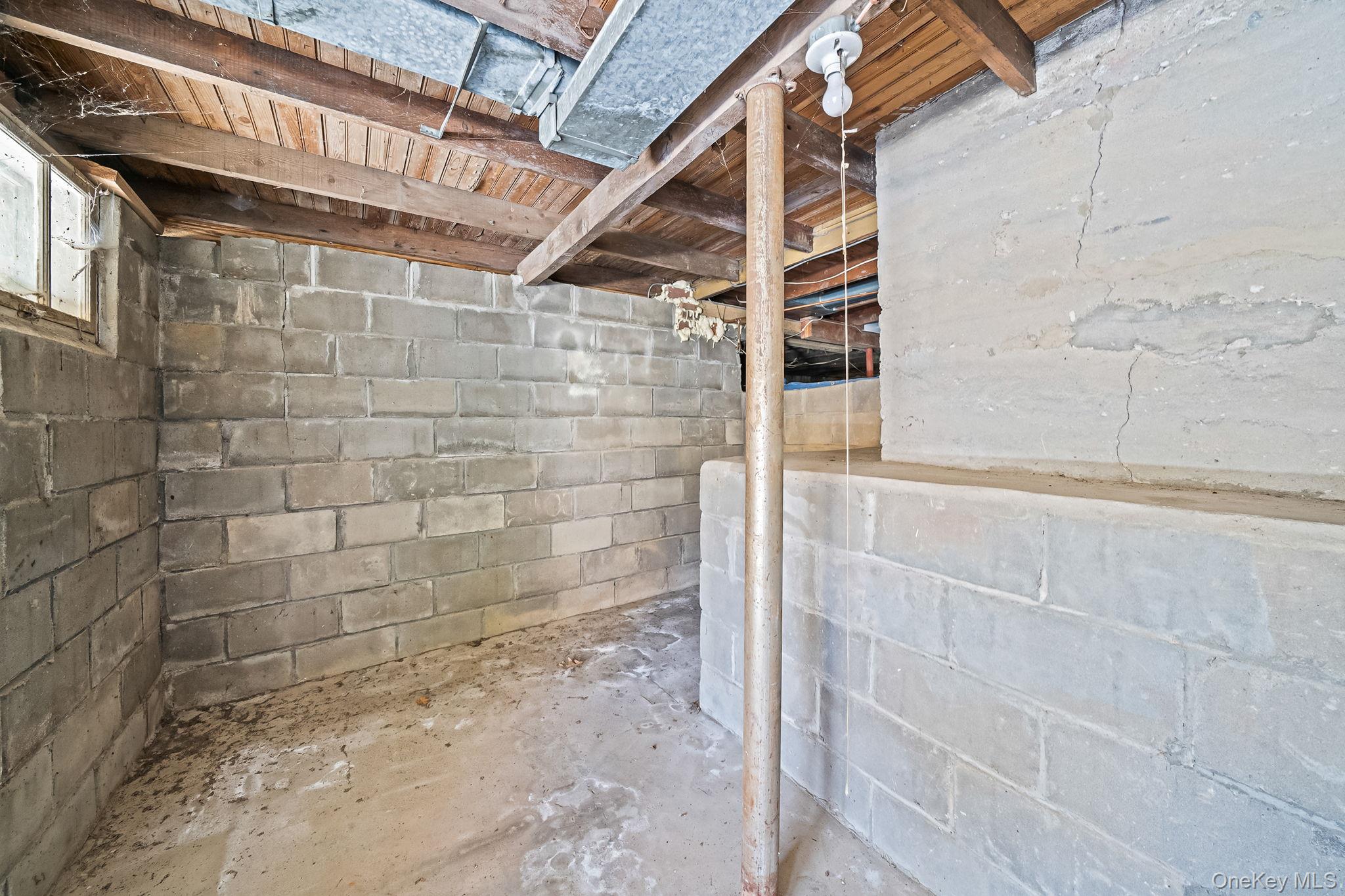 15 Ridge Lane Miller Place, NY 11764 - Photo 22 of 26 a bathroom with a shower