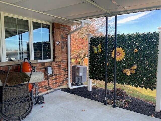 3160 Derr Road Springfield, OH 45503 - Photo 9 of 43