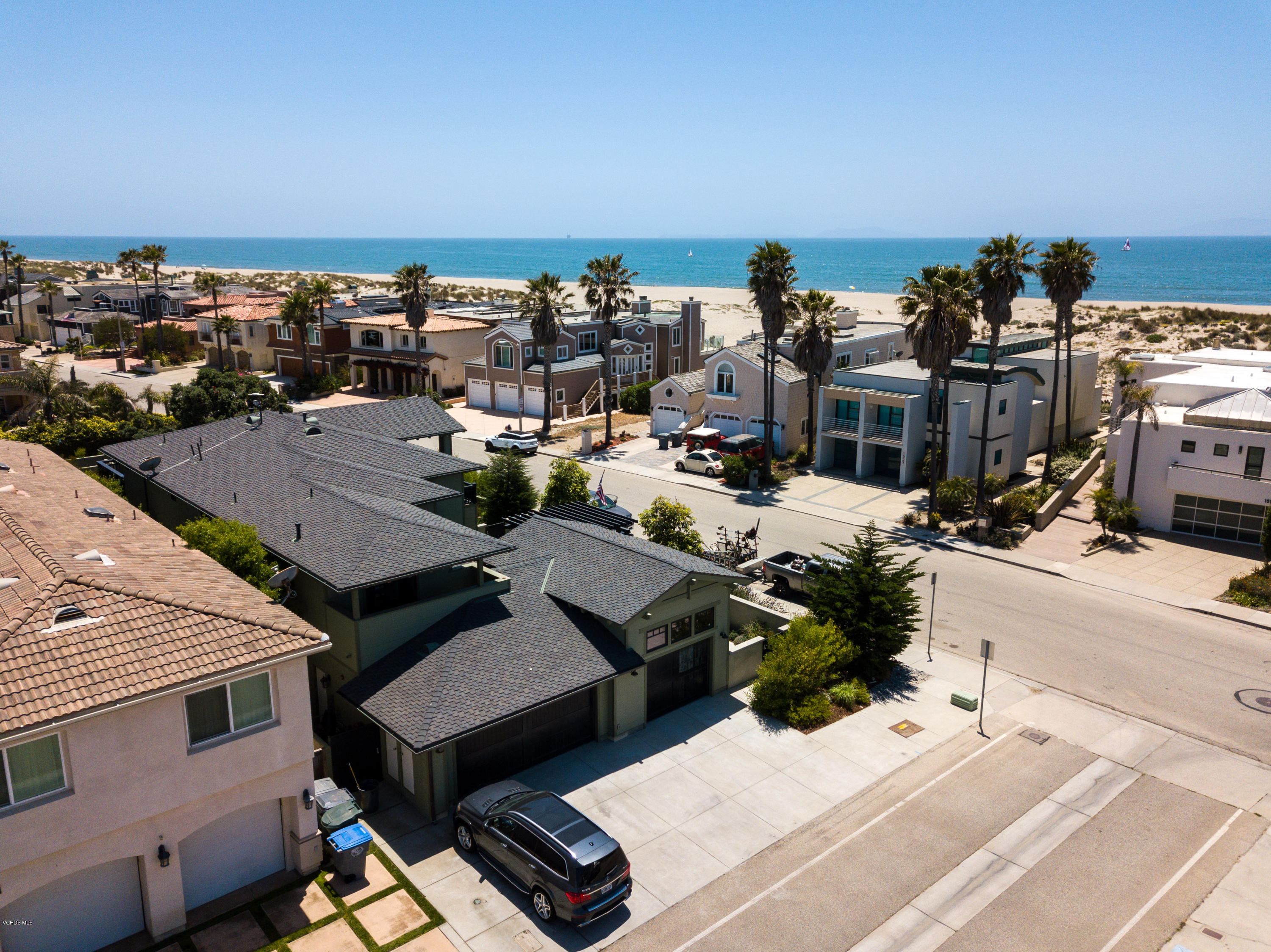1520 Mandalay Beach Road Oxnard, CA 93035 - Photo 11 of 43 a view of a terrace with seating area