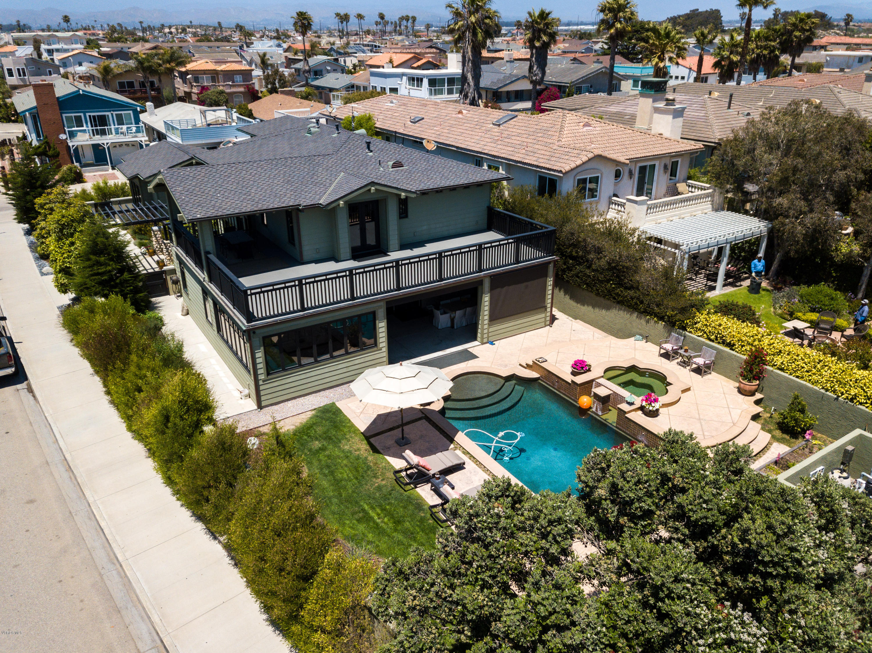 1520 Mandalay Beach Road Oxnard, CA 93035 - Photo 12 of 43 an aerial view of multiple houses with yard