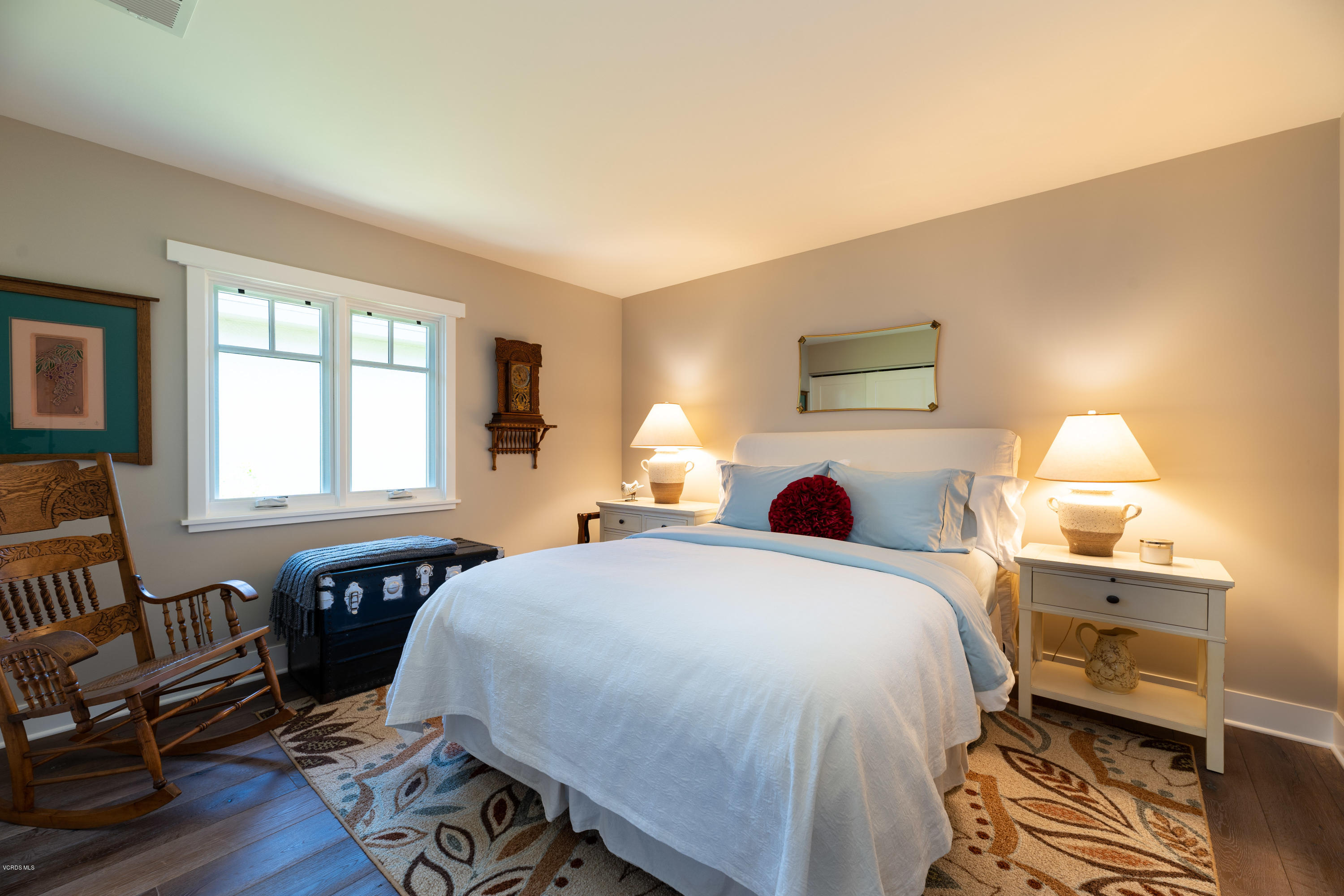 1520 Mandalay Beach Road Oxnard, CA 93035 - Photo 37 of 43 a bed room with a bed and a lamp