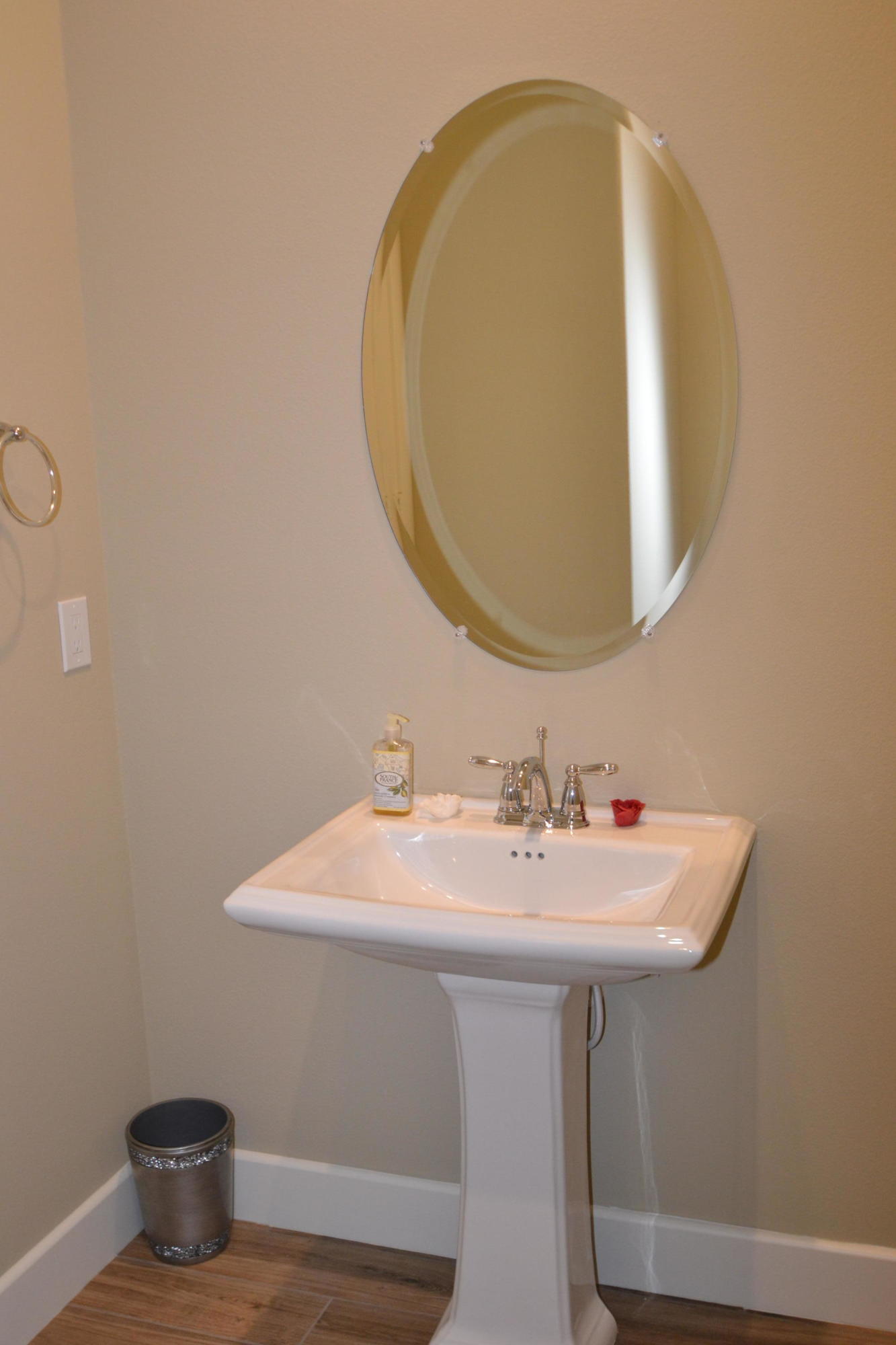 22 Merlot Rancho Mirage, CA 92270 - Photo 34 of 48 Powder Room