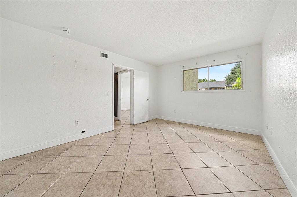 902 Lake Destiny Road, Unit A Altamonte Springs, FL 32714 - Photo 17 of 21 Gallery Image 17