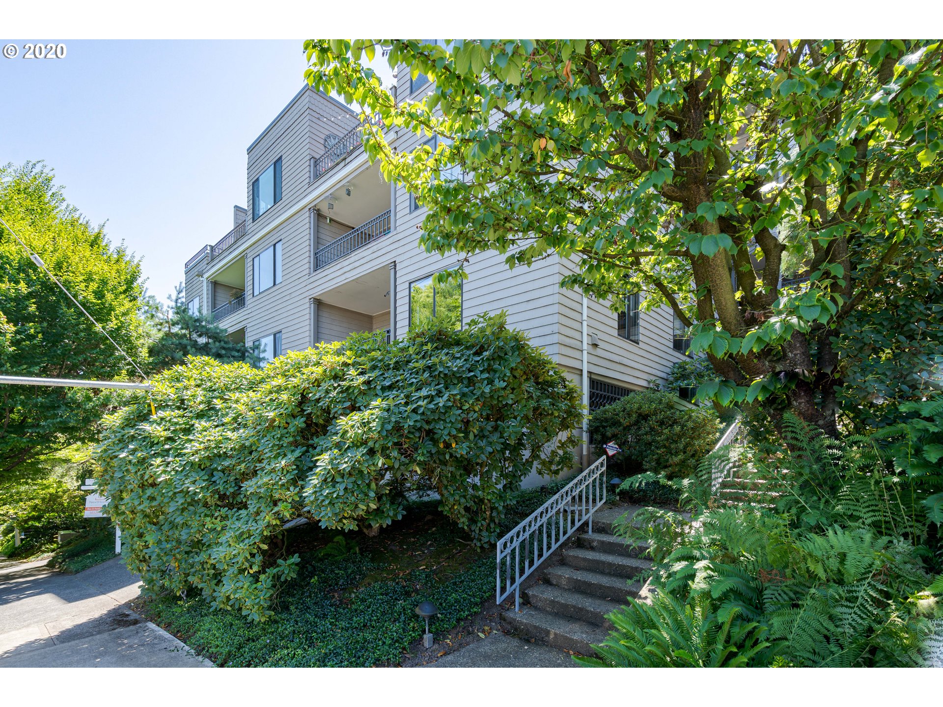 1320 Southwest Hall Street, Unit 101 Portland, OR 97201 - Photo 1 of 23 Gallery Image 1