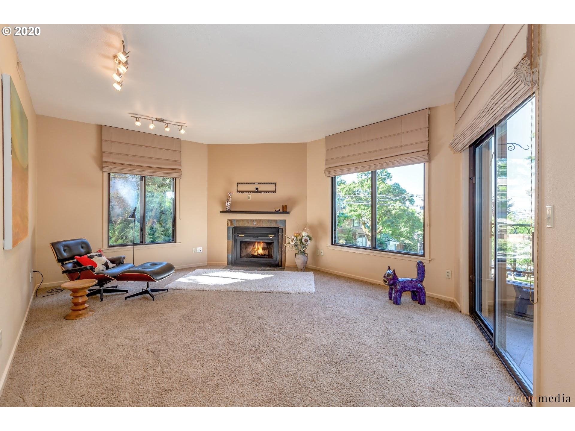 1320 Southwest Hall Street, Unit 101 Portland, OR 97201 - Photo 4 of 23 Gallery Image 4