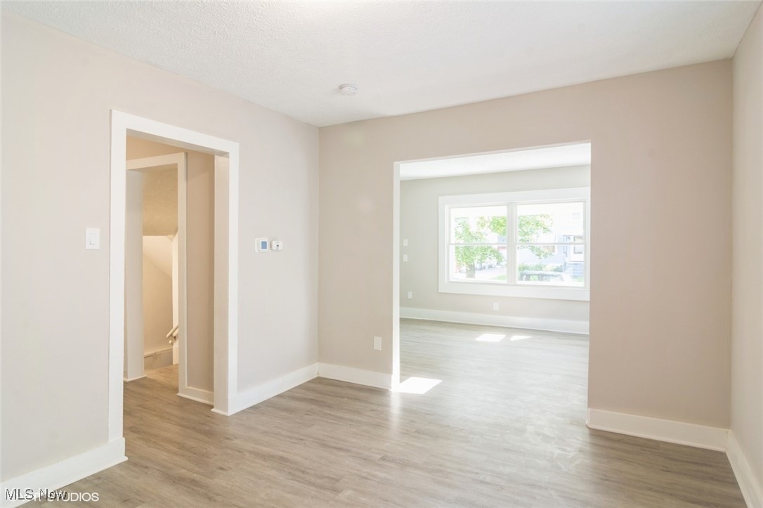 860 Wall Street Akron, OH 44310 - Photo 11 of 18 Gallery Image 11