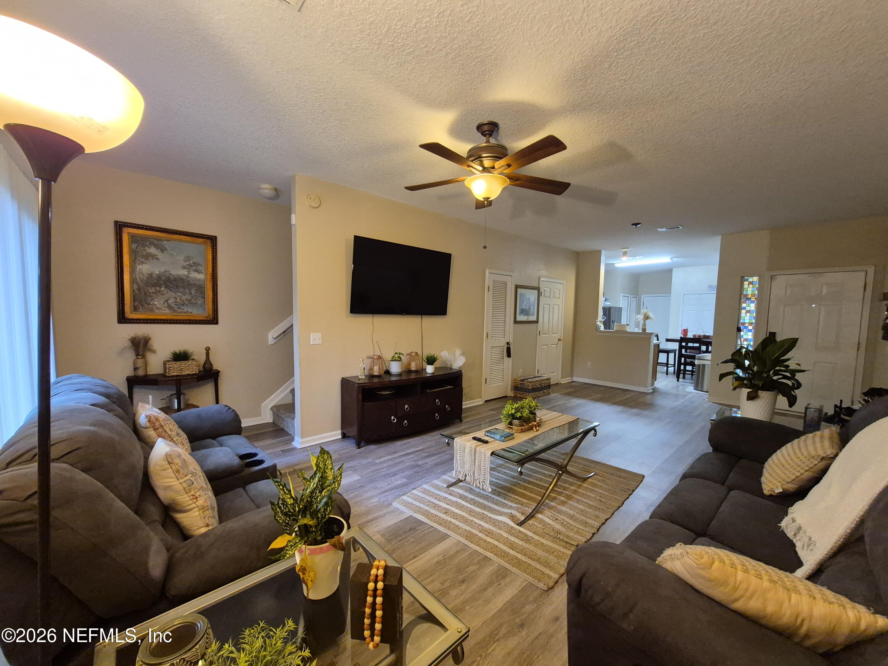 7939 Melvin Road Jacksonville, FL 32210 - Photo 15 of 36 Living Room Opposite View