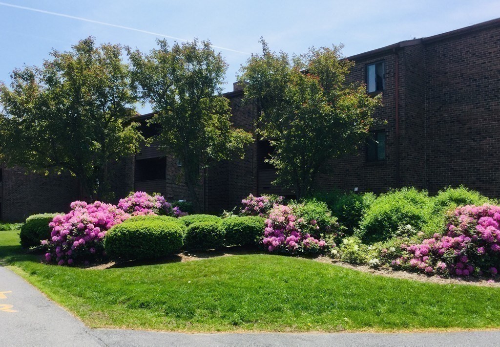 15 Davis Road, Unit B11 Acton, MA 01720 - Photo 14 of 20