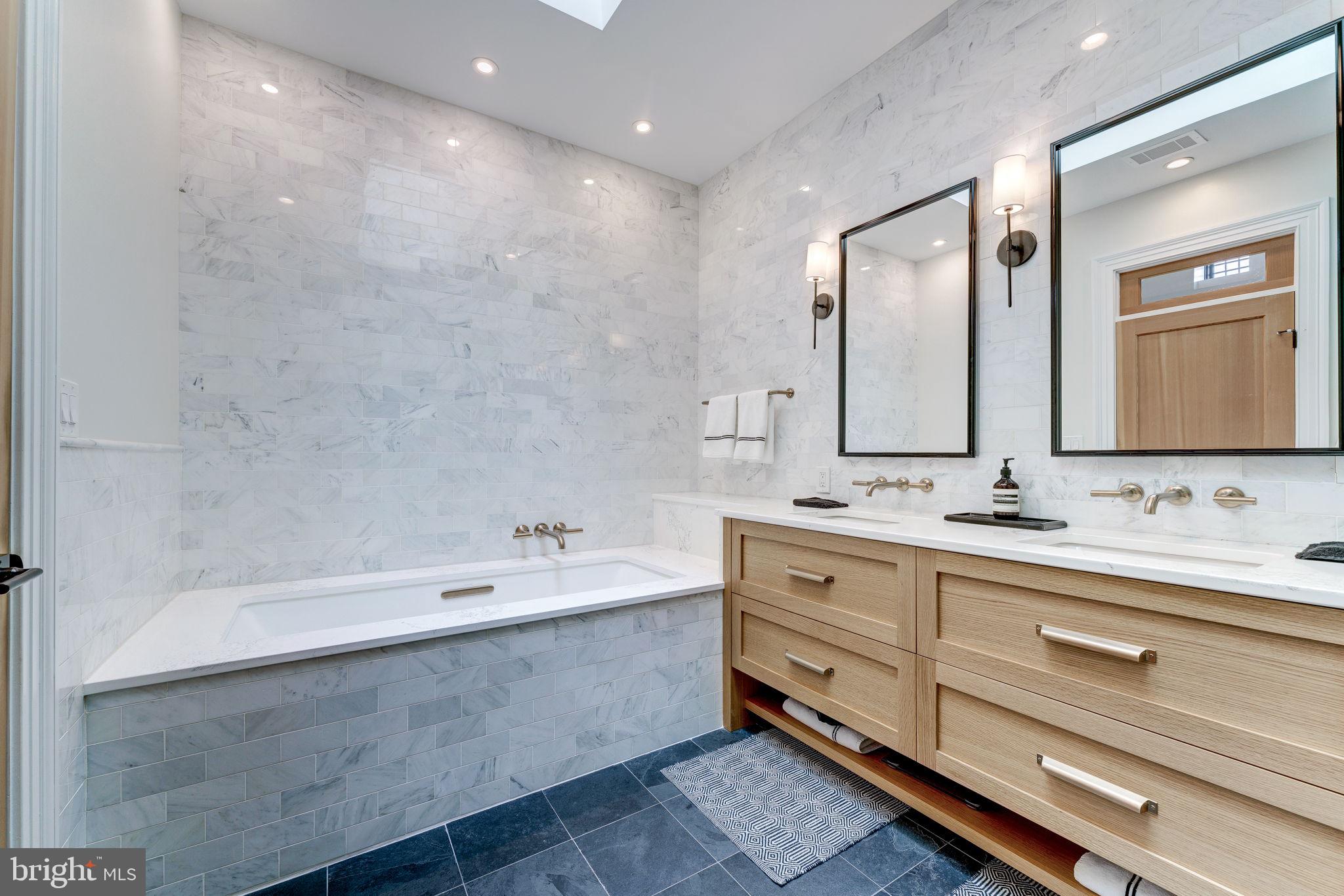 1327 R Street Northwest, Unit 2 Washington, DC 20009 - Photo 20 of 44 Owner's Suite Bathroom