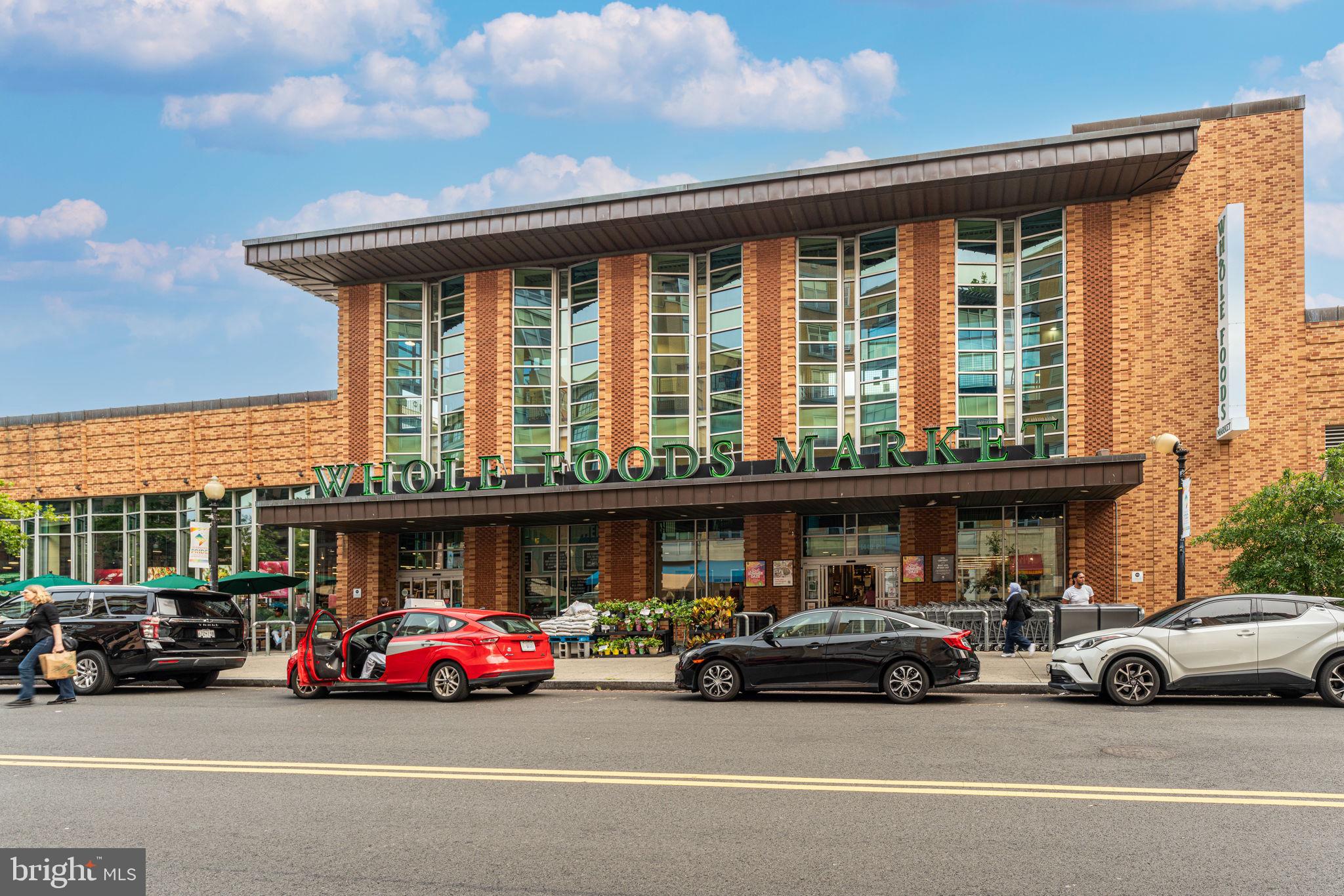 1327 R Street Northwest, Unit 2 Washington, DC 20009 - Photo 38 of 44 Whole Foods on P St NW