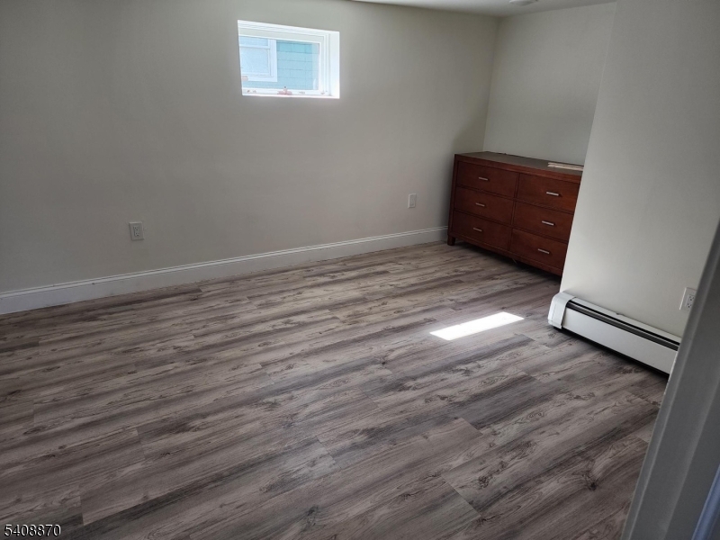 7 Lindsley Road Little Falls, NJ 07424 - Photo 9 of 18