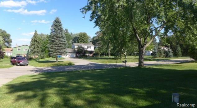 8446 Ridge Road Goodrich, MI 48438 - Photo 44 of 45 048.jpg