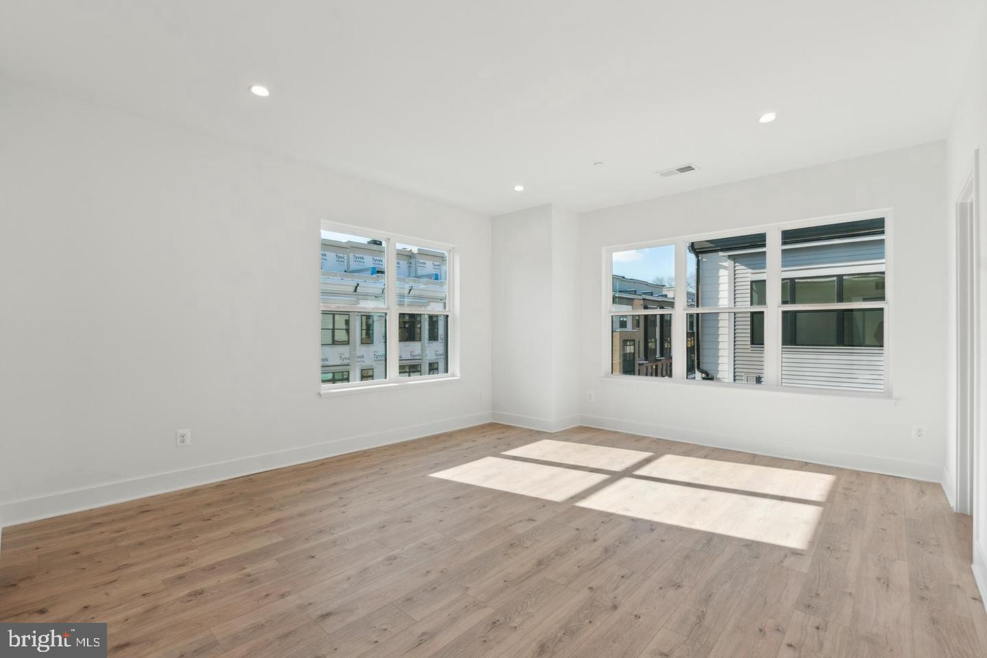2106 Tysons Ridgeline Road Falls Church, VA 22043 - Photo 16 of 28 Bright and airy open space awaits.