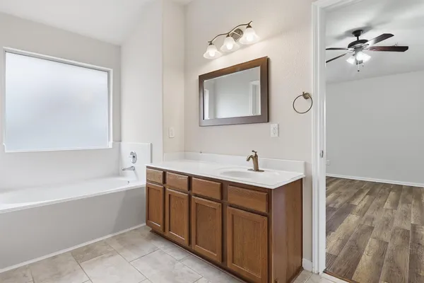 $2,075 | 6314 Applewood Forest Drive, Katy, TX 77494