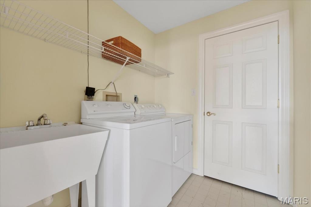 750 South Hanley Road, Unit 54 St. Louis, MO 63105 - Photo 33 of 57 Gallery Image 33