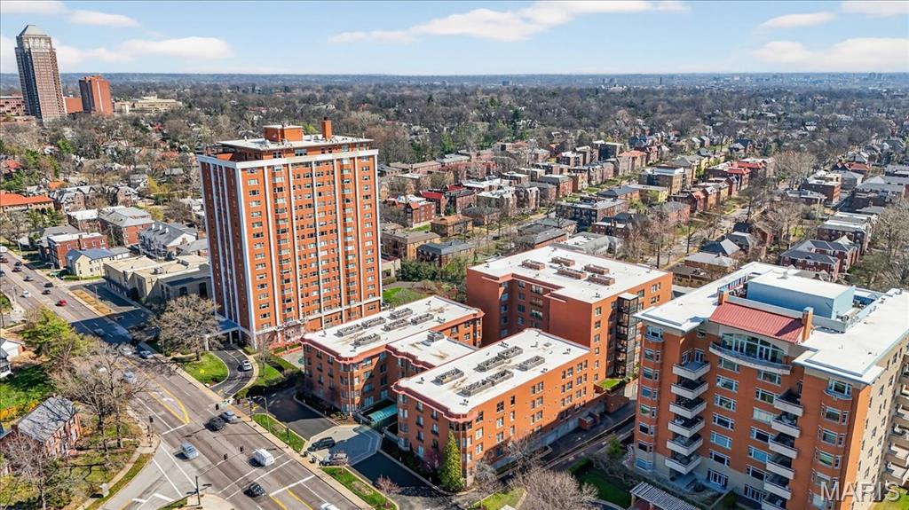 750 South Hanley Road, Unit 54 St. Louis, MO 63105 - Photo 54 of 57 Gallery Image 54