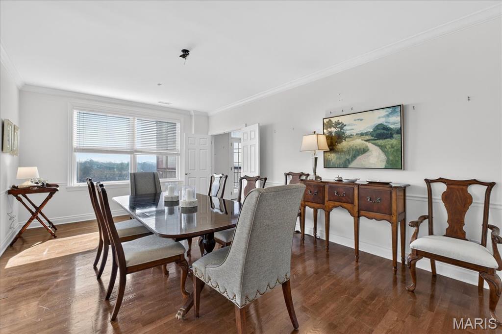 750 South Hanley Road, Unit 54 St. Louis, MO 63105 - Photo 8 of 57 Gallery Image 8