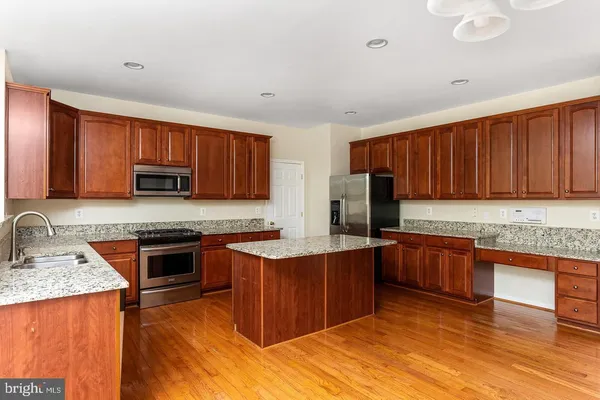 $3,500 | 3088 Vidalia Court, Dumfries, VA 22026