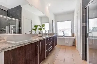 $3,100 | 941 West 21st Street, Unit D, Houston, TX 77008