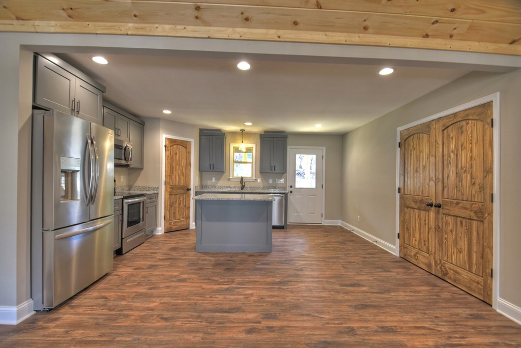 617 Alcan Way Ellijay, GA 30540 - Photo 10 of 23 Gallery Image 10