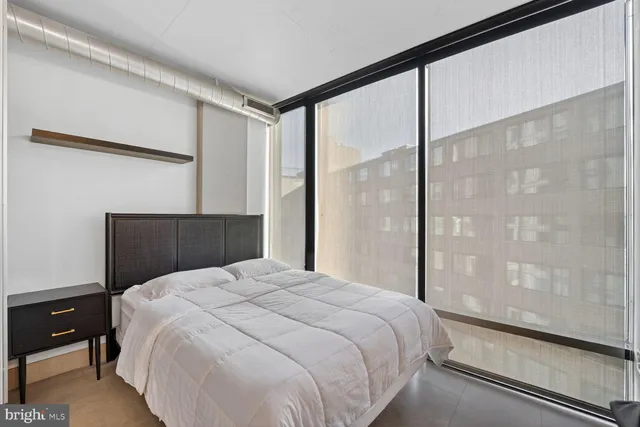 $2,395 | 1133 14th Street Northwest, Unit 803, Washington, DC 20005