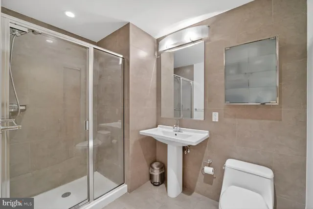 $2,395 | 1133 14th Street Northwest, Unit 803, Washington, DC 20005