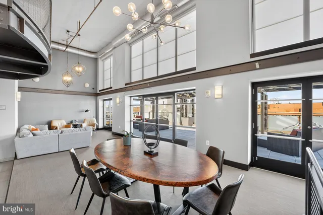 $2,395 | 1133 14th Street Northwest, Unit 803, Washington, DC 20005