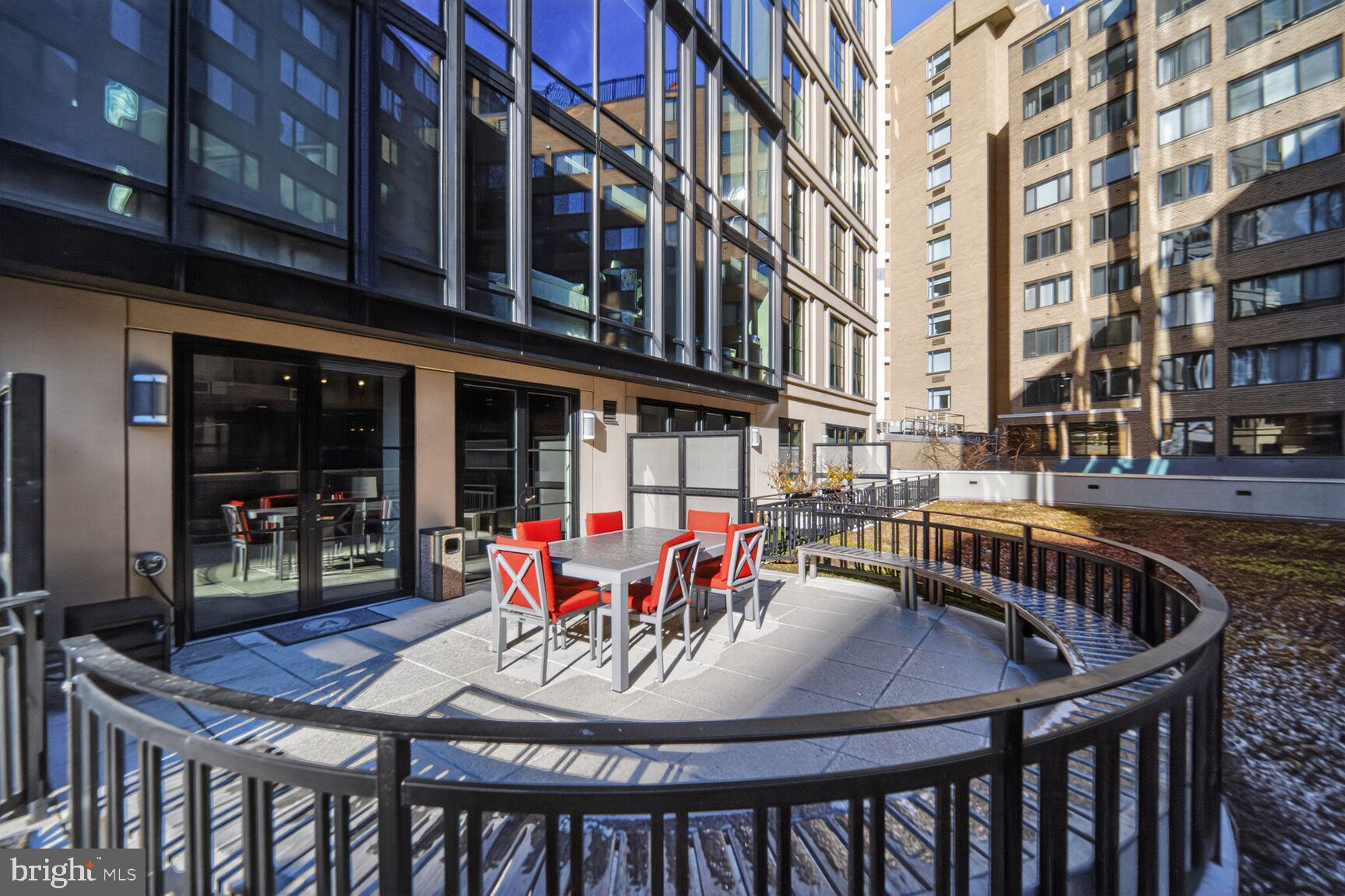 1133 14th Street Northwest, Unit 803 Washington, DC 20005 - Photo 20 of 26