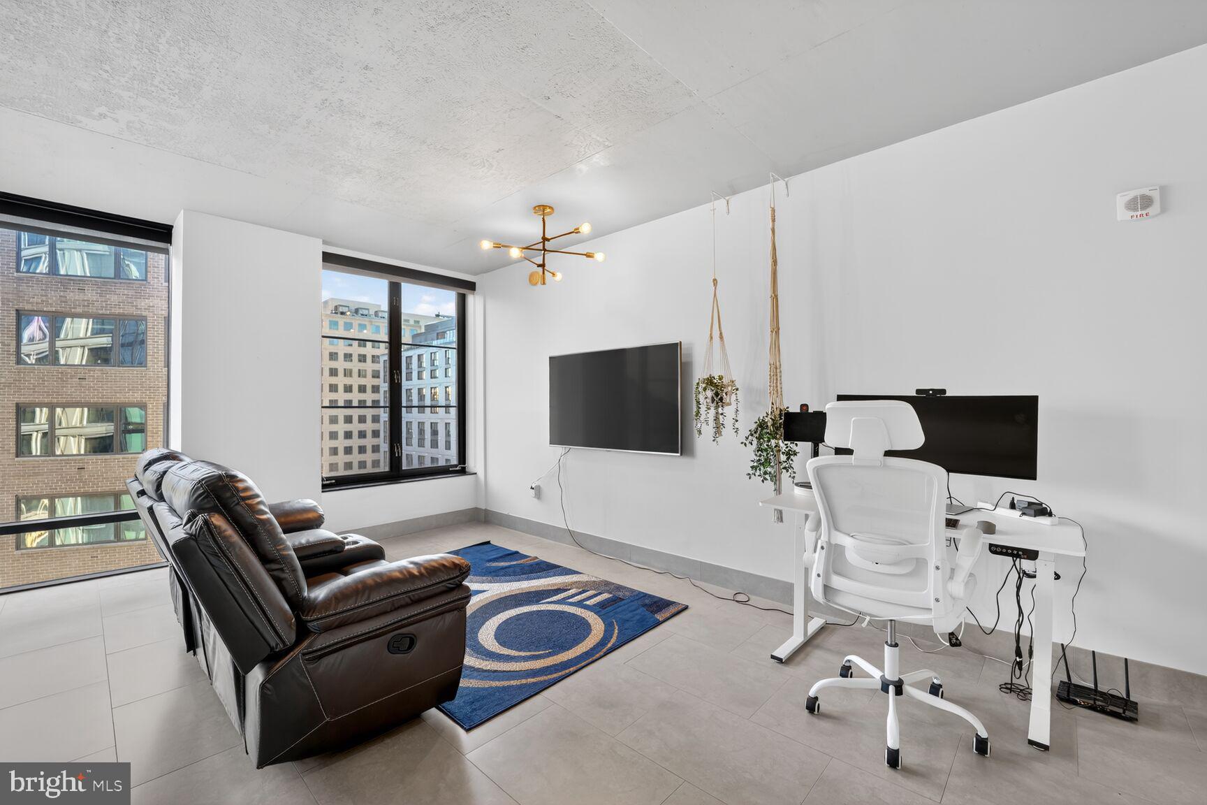 1133 14th Street Northwest, Unit 803 Washington, DC 20005 - Photo 7 of 26