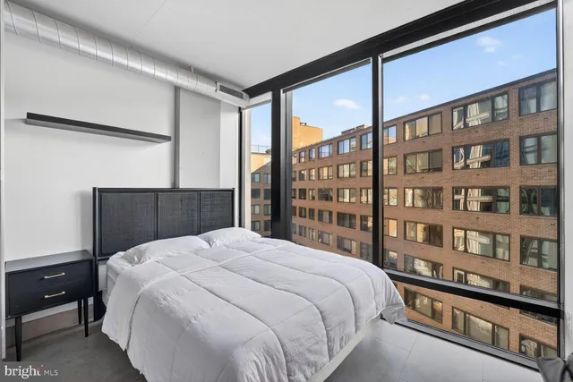 $2,395 | 1133 14th Street Northwest, Unit 803, Washington, DC 20005