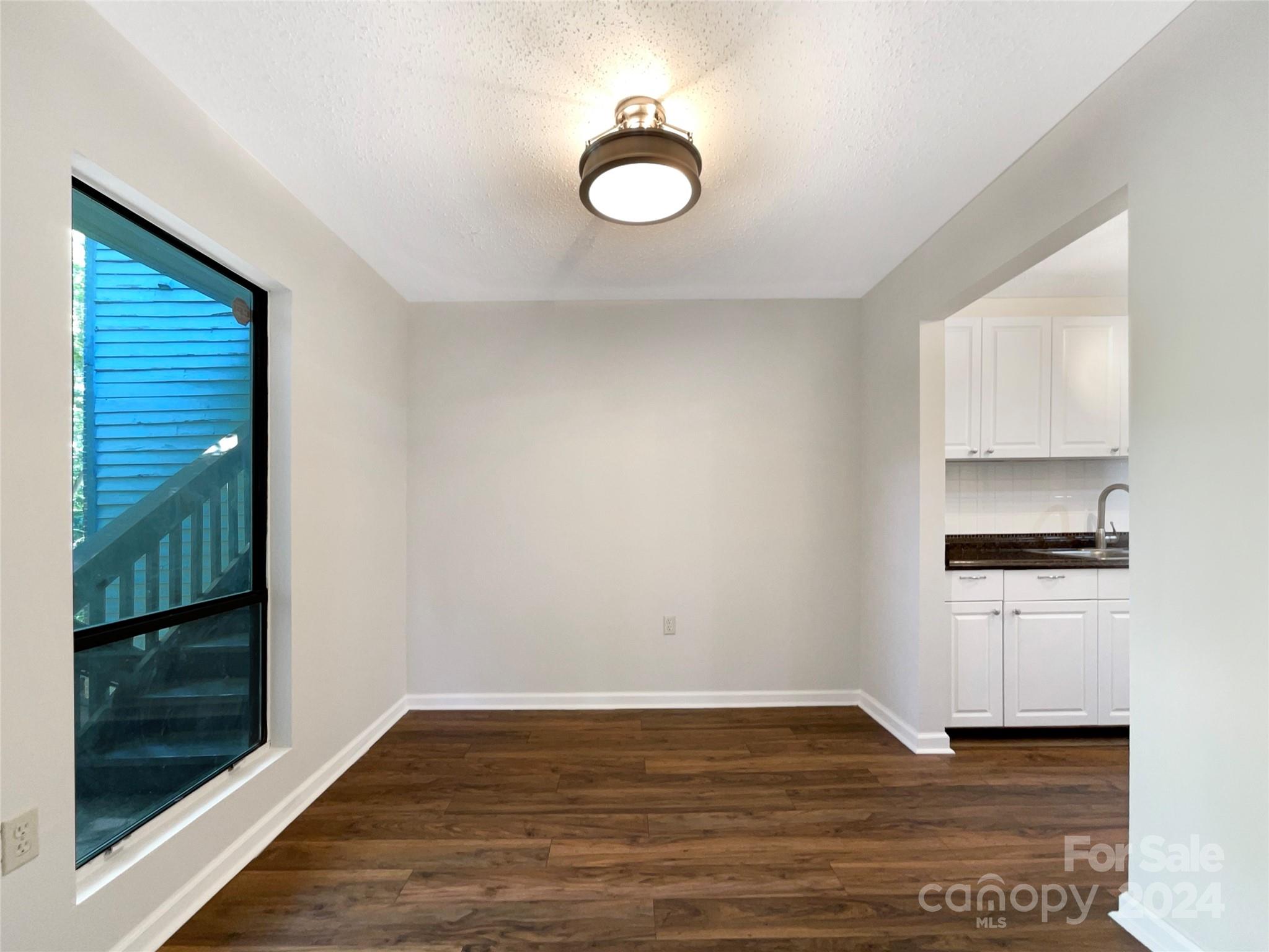 4948 Sardis Road, Unit D Charlotte, NC 28270 - Photo 13 of 19 Gallery Image 13