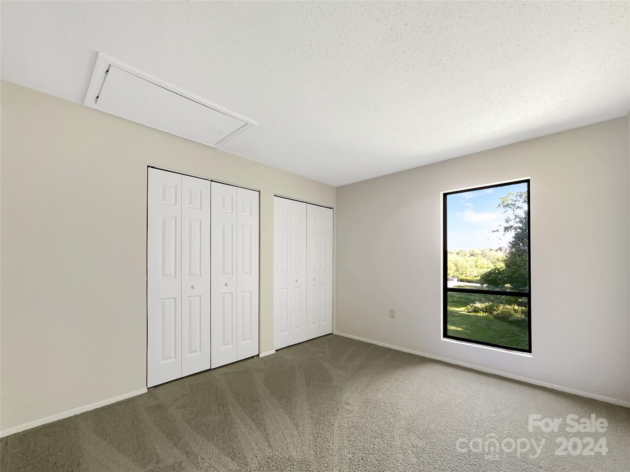 4948 Sardis Road, Unit D Charlotte, NC 28270 - Photo 5 of 19 Gallery Image 5