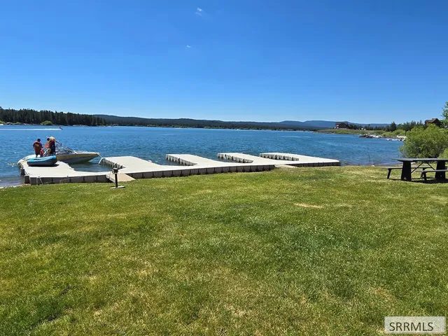 $1,895,000 | 3431 Kestrel Island Park, Island Park, ID 83429