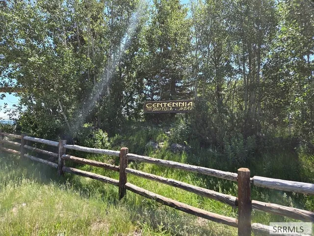 $1,895,000 | 3431 Kestrel Island Park, Island Park, ID 83429