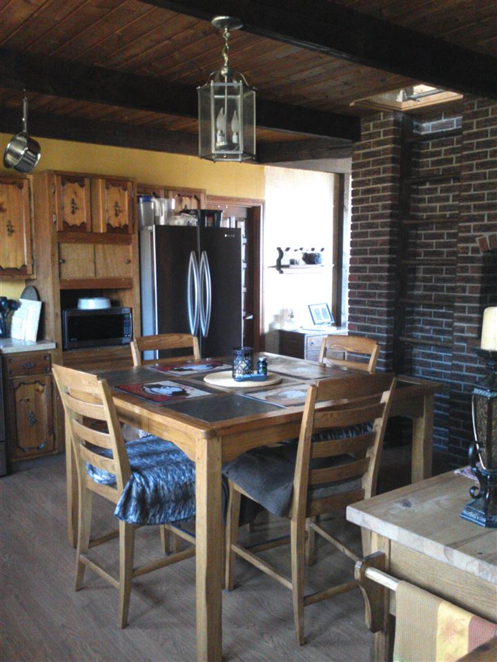 211 Cates Hill Road Berlin, NH 03570 - Photo 6 of 26 Gallery Image 6