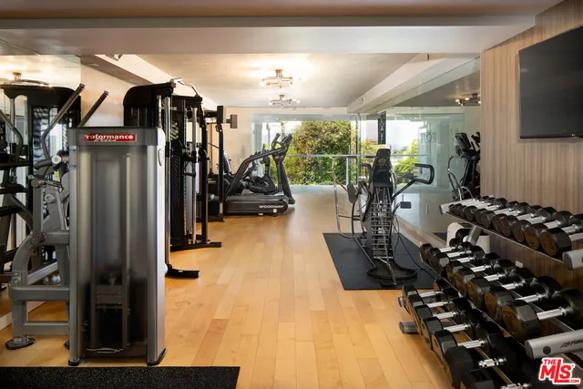 $2,495,000 | 101 Ocean Avenue, Unit F402, Santa Monica, CA 90402